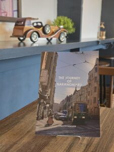 作品集"THE JOURNEY OF NAKANOMARU"です。なかの丸が旅した記録とともに、作者のコメントやSNSには載せていない写真もあります。