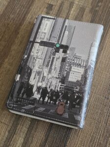 なかの丸と海外へ行こうよパスポートケース。日本の首都、東京での写真を使用しました。