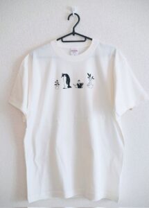 ,鉢入りコウペンTシャツ